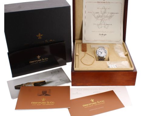 Dreyfuss &amp; Co. Seafarer Series 1925 automatic stainless steel gentleman's bracelet watch, ref. DGB00148/01, serial. no. 0