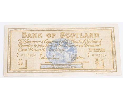 PRINT ERROR: BANK OF SCOTLAND £1 WITH DOUBLE SERIAL NUMBER
1st June 1966, printed with two different serial numbers being AP0