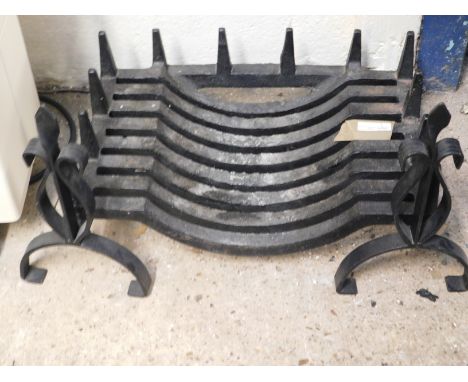 CAST IRON FIRE GRATE WITH DOGS   