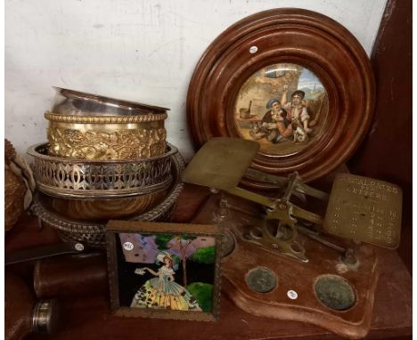 SHELF WITH CHINA WATER JUG, COPPERWARE, HIP FLASK, PAIR OF SCALES, GALLERY TRAYS, CANDLE HOLDERS ETC