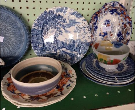 SHELF OF DECORATIVE CHINAWARE, SOUP TUREEN WITH LID, PLATES ETC