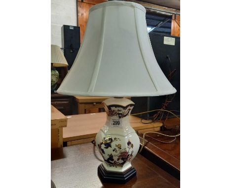 MASONS DECORATIVE BONE CHINA TABLE LAMP &amp; SHADE&nbsp;