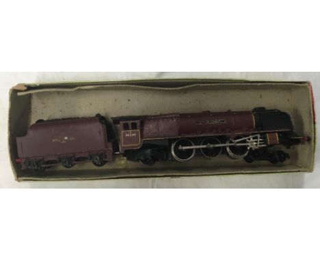 2 BOX VINTAGE TRAINS, HORNBY DUBLO DUCHESS TO ROYAL CITY OF LONDON&amp; A WILLS FINE CAST BODY KIT FOR A GWR PANNIER TANK ENG