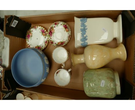 A mixed collection of ceramic items to include Wedgwood jasperware footed bowl, Royal Albert Old Country Rose cups and saucer