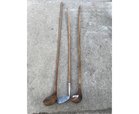 THREE VINTAGE GOLF CLUBS 