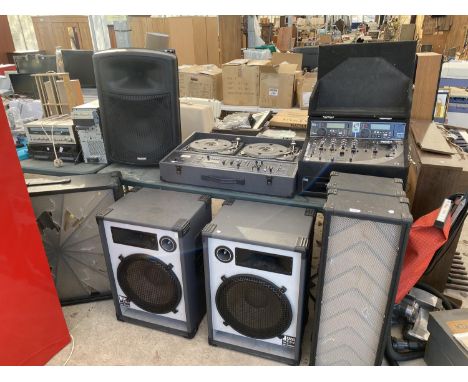 A FULL DJ SET UP TO INCLUDE A CLOUD DJ CONSOLE MIXING TABLE, LIGHTS, A GEMINI SEAMLESS LOOP, A PAIR OF SPEAKERS AND A FURTHER