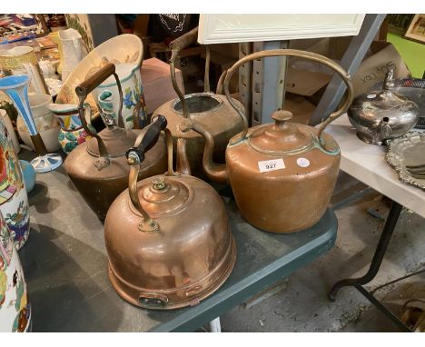 FOUR VINTAGE COPPER KETTLES 