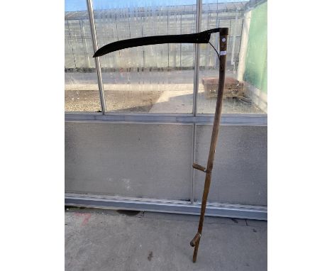 A VINTAGE WOODEN HANDLE SYTHE 