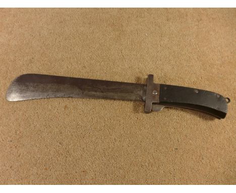 A WORLD WAR II BRITISH FOLDING MACHETE/FIGHTING KNIFE BY A.H. BISBY OF SHEFFIELD, 25CM BLADE DATED 1945 