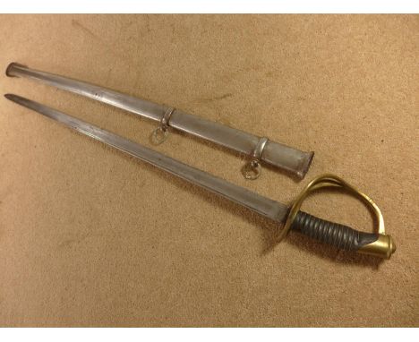 AN AMERICAN CIVIL WAR RE-ENACTMENT SWORD, 85CM BLADE, BRASS GUARD, METAL SCABBARD 