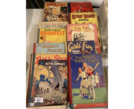 A VARIETY OF VINTAGE CHILDRENS BOOKS 