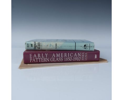 This collection includes a highly detailed Seventh Printing of The Collectors Guide to American Wares by Dorothy Daniel showc