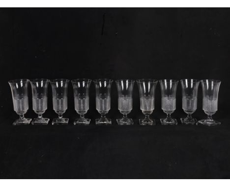 8 WassergläserAusführung LobmeyrHöhe 16,5 cm, Durchmesser 7,5 cm