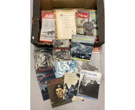A collection of WWII anf aviation booklets and pamphlets.  To include The Battle Of Britain, The Royal Armoured Corps, The Au