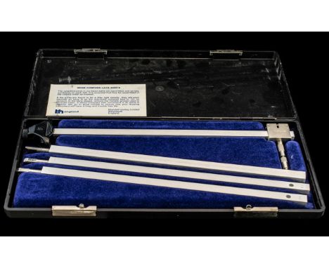 Beam Compass with Lath Joints