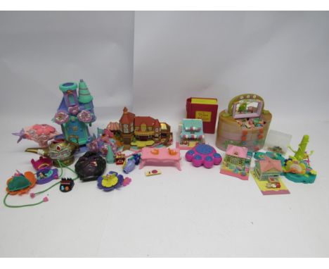 A collection of Bluebird Toys, Vivid Imaginations, Trendmasters and Origin Products Polly Pocket toys including Beauty Case P