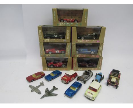 Seven perpex cased Brumm Serie Oro diecast sports cars together with ten assorted unboxed diecast vehicles including Corgi Mi