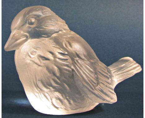 A Goebel crystal glass Wren, stamped Goebel to the base, 7cm high. 