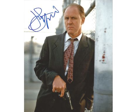 John Lithgow signed 10 x 8 colour Photoshoot Portrait Photo, from in person collection autographed at Theatre London 2012. Go