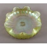 Jugendstilschale, Glas, Böhmen, um 1900