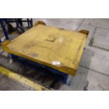 MCI (2) Pallet Turn Tables