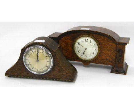 French oak mantel clock timepiece with Duverdrey & Bloquel movement, the 3.25" white dial within an Art Nouveau style arched 