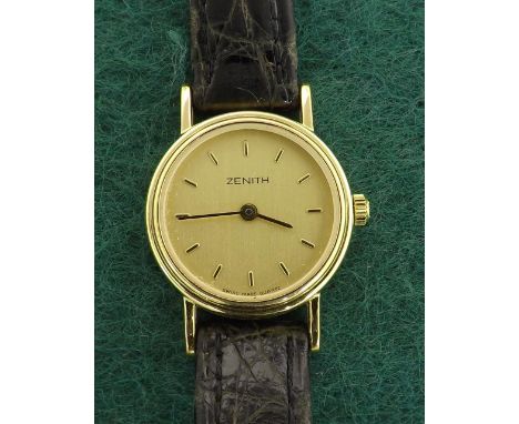 (9000227) Zenith 9ct lady's wristwatch on a leather strap, case ref. 33 0900 061, quartz, 19mm