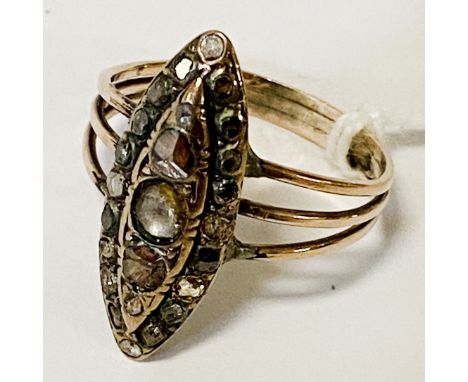 9CT OLD CUT DIAMOND RING - SIZE R