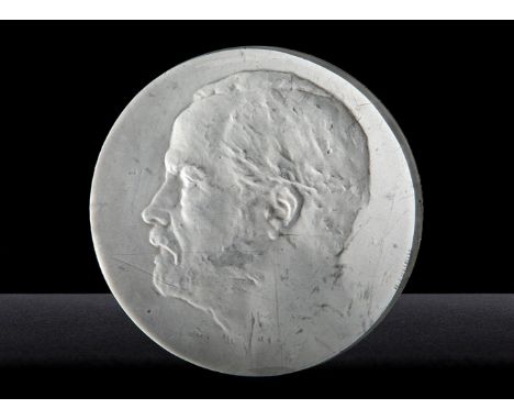 RENÉ LALIQUE (Ay, France, 1860 - Paris, 1945).Medallion "Pasteur".  France, 1922.Moulded opalescent glass, acid-etched with t