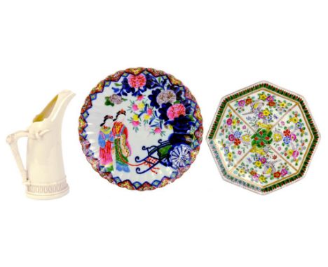 A ROYAL WORCESTER GLAZED PORCELAIN TUSK ICE JUG, A JAPANESE PORCELAIN FLUTED 'FAMILLE ROSE' DISH AND A SMALLER OCTAGONAL FAMI