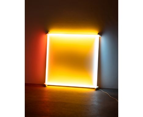 Aldo van den Nieuwelaar, Light ObjectAldo van den NieuwelaarNila Lights, TilburgLeuchtobjekt / Lichtobjekt. Weißes Acryl, far