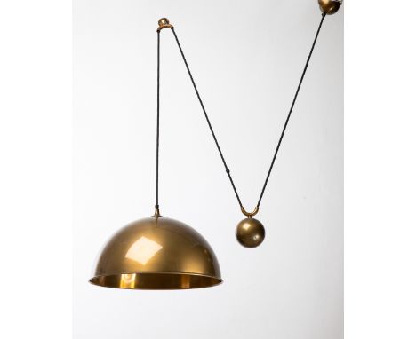 Florian Schulz, Counterweight Pendant Lamp Model PosaFlorian SchulzFlorian Schulz GmbHDesigned 1960/70sSeilzug Pendelleuchte 