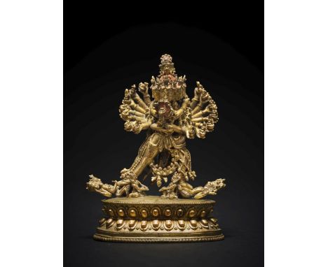 STATUETTE DE CHAKRASAMVARA EN ALLIAGE DE CUIVRE DORÉNépal, XIVe siècleA GILT COPPER ALLOY FIGURE OF CHAKRASAMVARANepal, 14th 