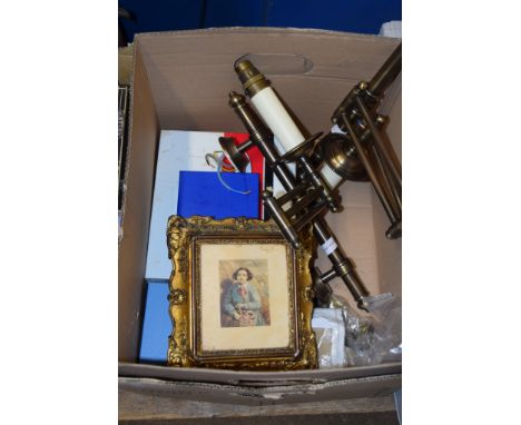 BOX CONTAINING LIGHT FITTINGS