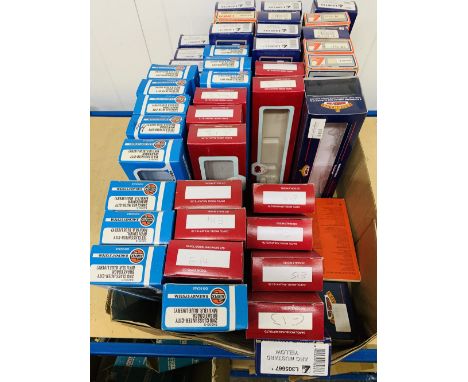Large lot of OO Gauge Empty Boxes including Bachmann &amp; Lima