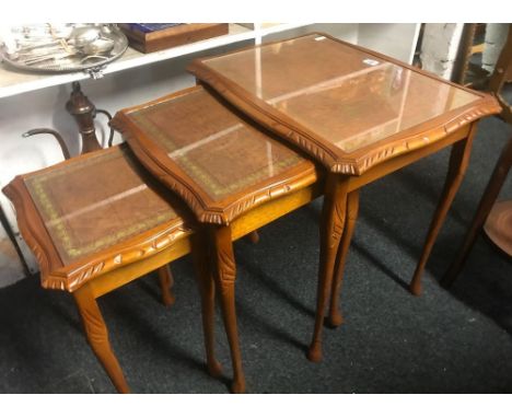 LIGHT MAHOGANY GLAZED &amp; LEATHER TOP NEST OF 3 TABLES