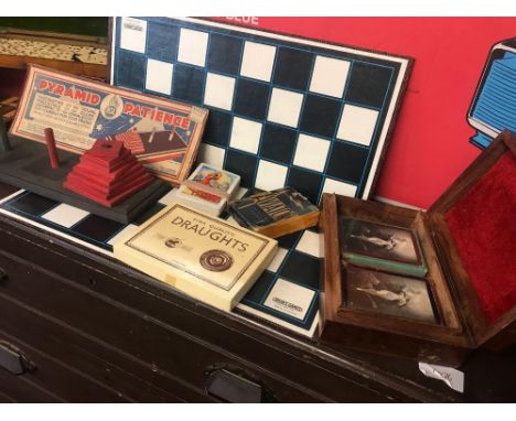 BONE &amp; EBONY DOMINO'S IN WOODEN BOX, CRIB BOARD, DRAUGHTS, 2 PACKS 'EXOTIC' PLAYING CARDS IN WOODEN BOX, 2 PACKS CARDS IN
