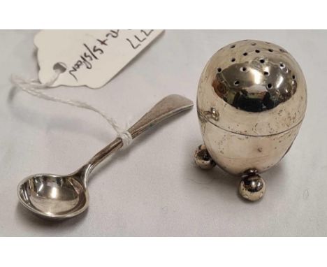 SMALL EGG SHAPED PEPPER &amp; A SALT SPOON, 21g