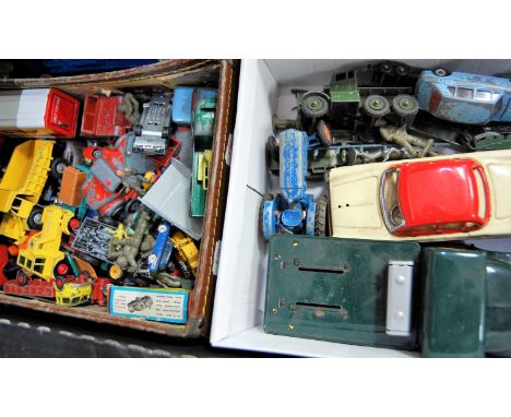 A collection of assorted loose and playworn diecast toy vehicles to include Dinky Toys Morris 1100, Matchbox Series Taylor Ju