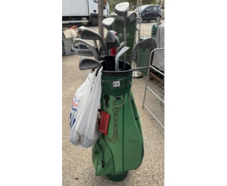 A quantity of Desert Classic golf clubs in bag with golf glove COLLECT ONLY