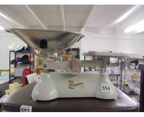 A set of kitchen scales.