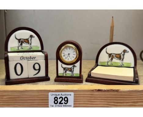 A History craft fox hound calendar/clock &amp; pad stand