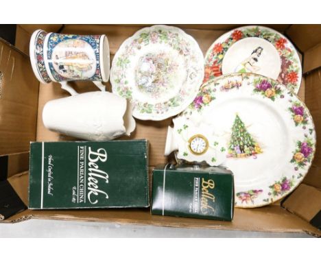 A mixed collection of items to include Belleek vase and mantle clock, Sadler tankard, Brambly hedge plate etc ( 1 tray) 