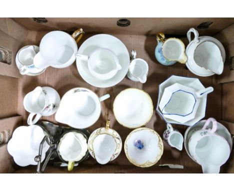 A collection of Shelley milk jus and sugar bowls together with Wileman &amp; Co milk jug and sugar bowl (21 pieces) 