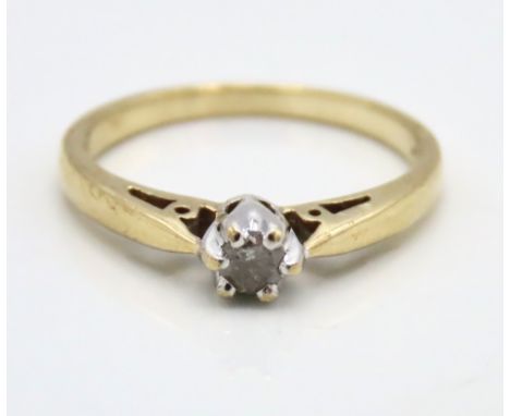 A 9ct gold solitaire ring set with 0.1ct of diamond, 1.8g, size K/L