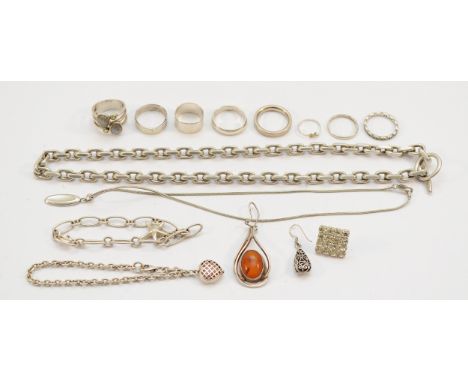 A 925 silver T bar fastening chain, four 925 silver rings, O-R, four unmarked silver rings, J-O, two 925 silver bracelets, th