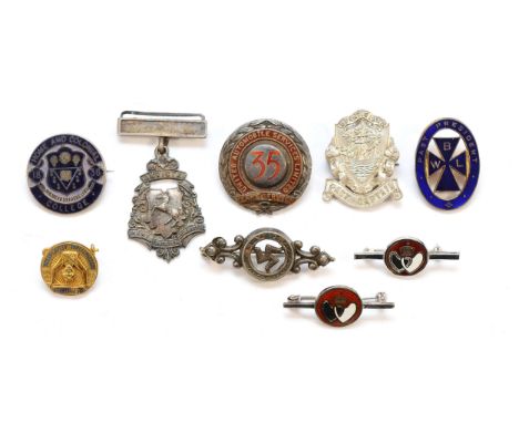 Nine various silver pin badges, various dates, 65gm.