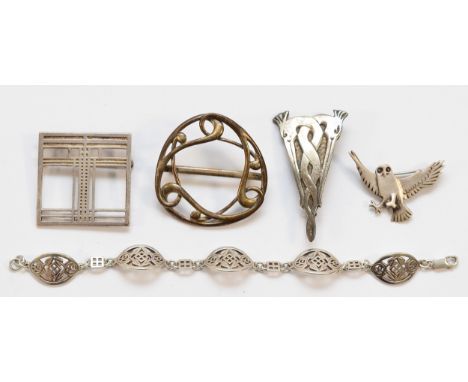 Ola Gorie, a 925 silver Celtic design brooch, 45mm, an Ola Gorie, 925 silver owl brooch, 40mm, a Claymore Scottish silver bro