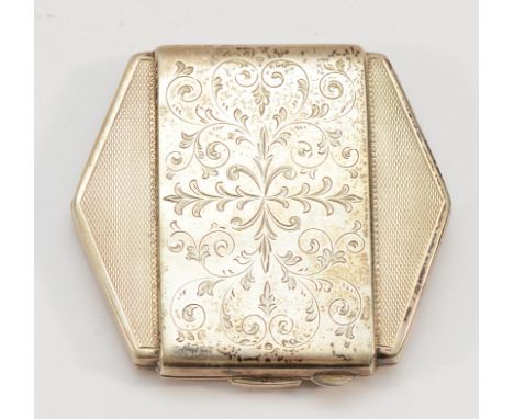 A silver hexagonal shaped compact, Birmingham 1926, with mirror but no powder, 7cm.