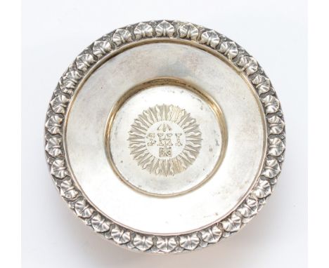 A Victorian silver Communion wafer dish, raised on a pedestal, London 1846, 8cm, 59gm.